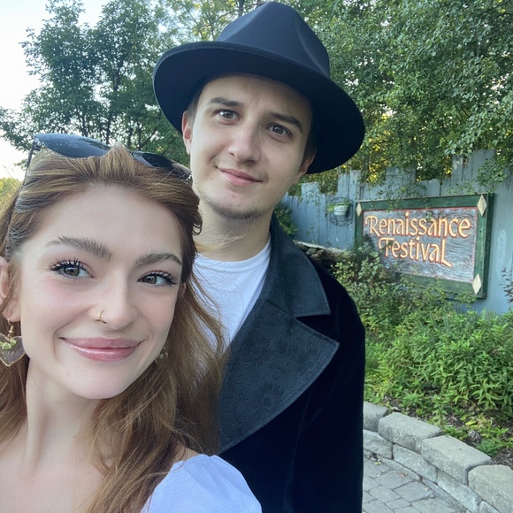 Meet your Posher, Mandee - Picture 9 of 15